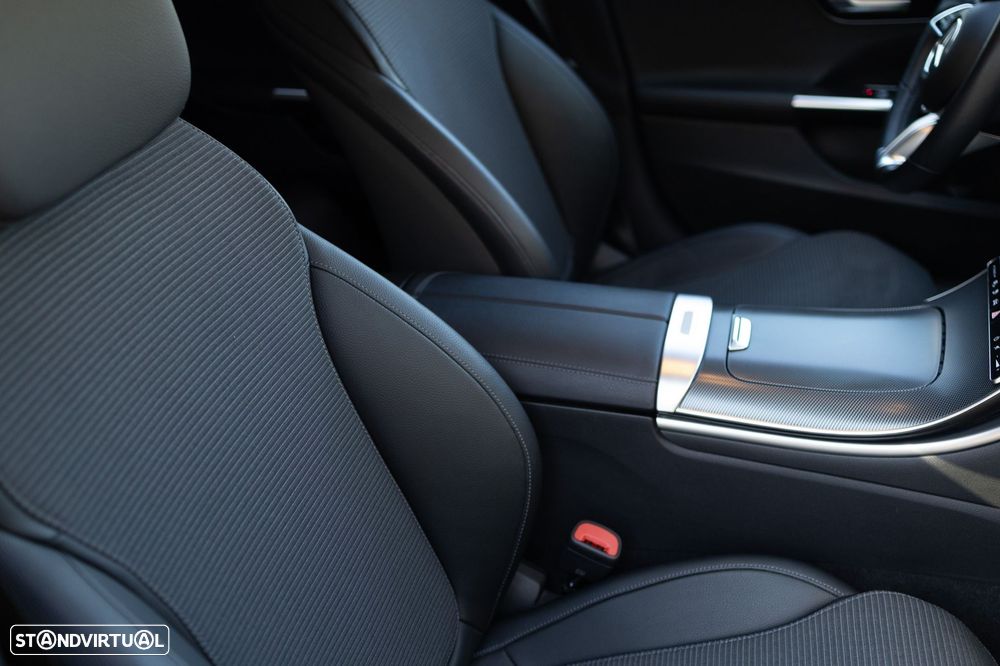 Mercedes-Benz C 300 e Avantgarde - 32