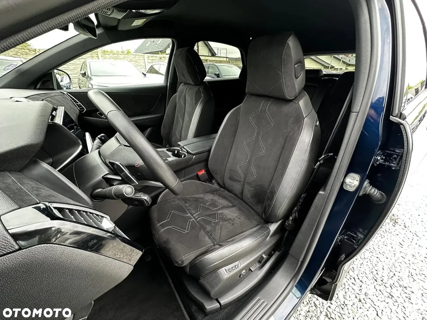 DS Automobiles DS 7 Crossback 1.6 E-Tense Performance Line + - 24