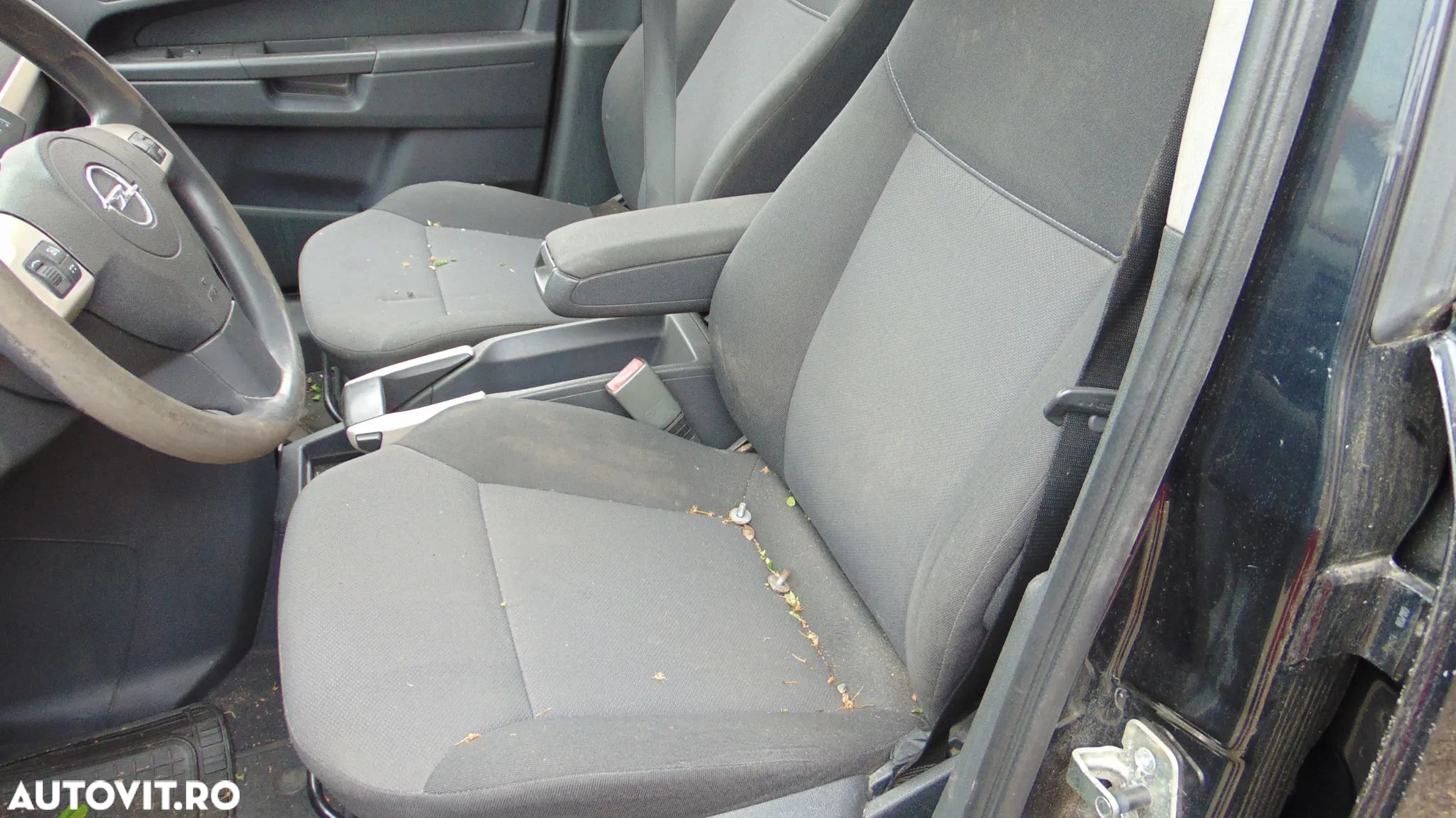 Scaune fata/spate Opel Zafira B an 2008 - 1