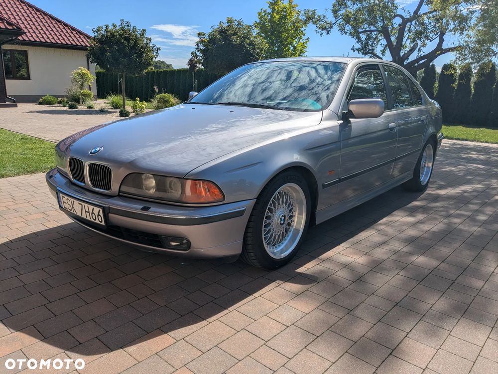 BMW Seria 5 - 1