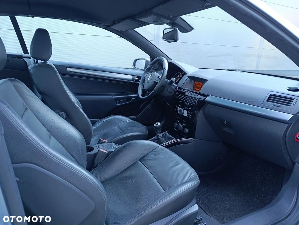 Opel Astra Twin Top 1.8 Endless Summer - 40