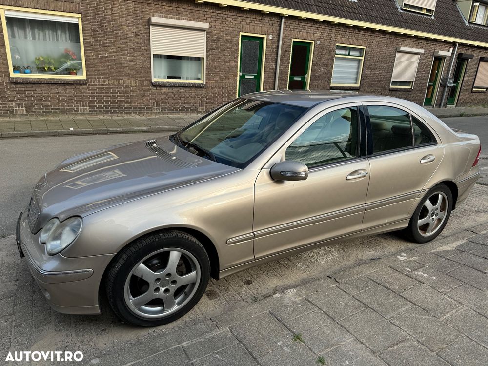 Mercedes-Benz C 180 Kompressor Avantgarde - 6