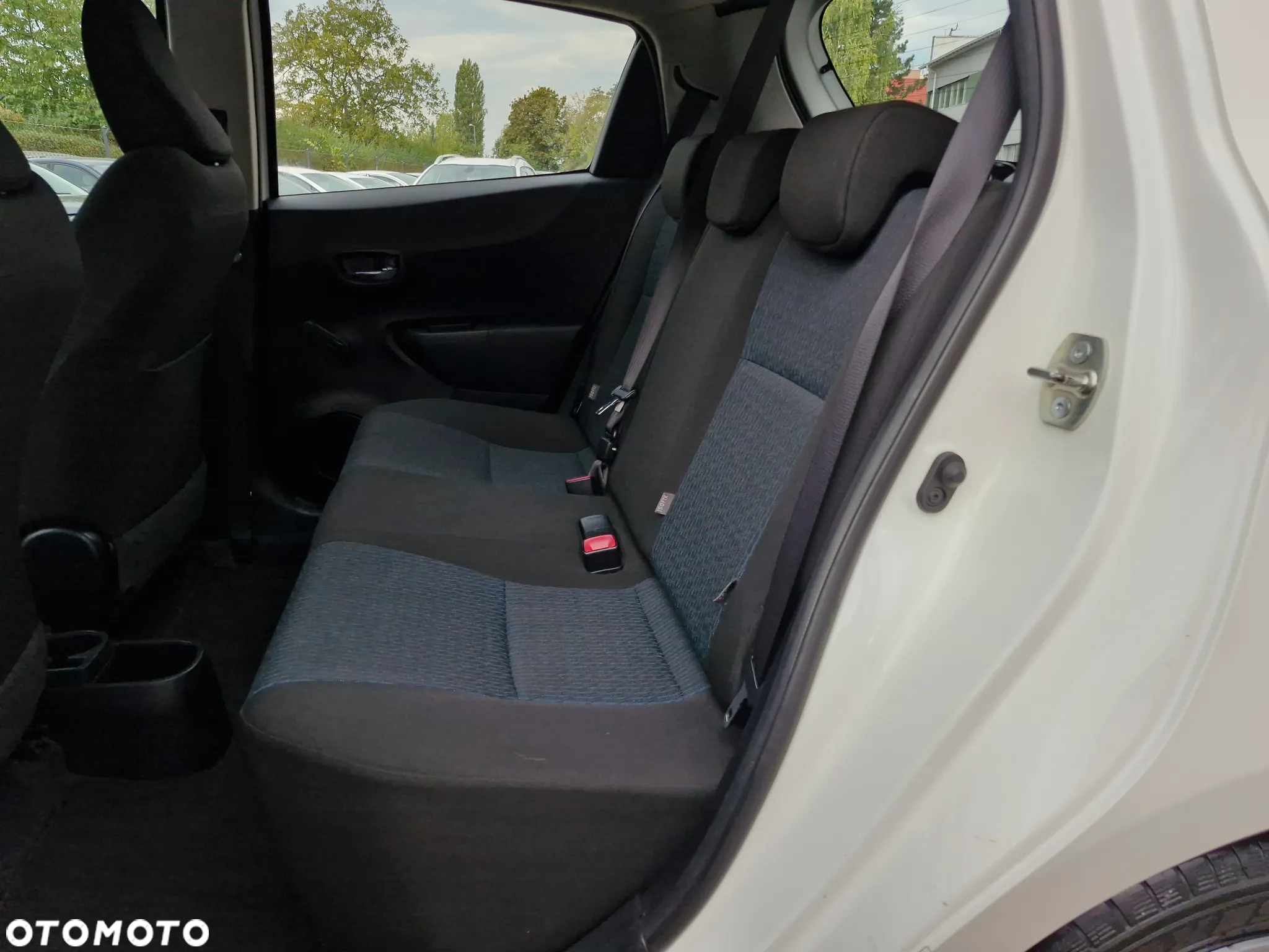 Toyota Yaris 1.33 Luna - 12