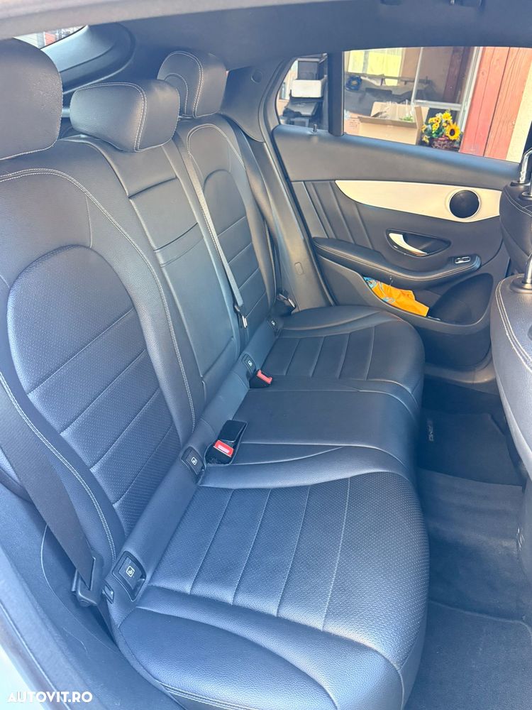 Mercedes-Benz GLC 220 d 4MATIC 9G-TRONIC - 3