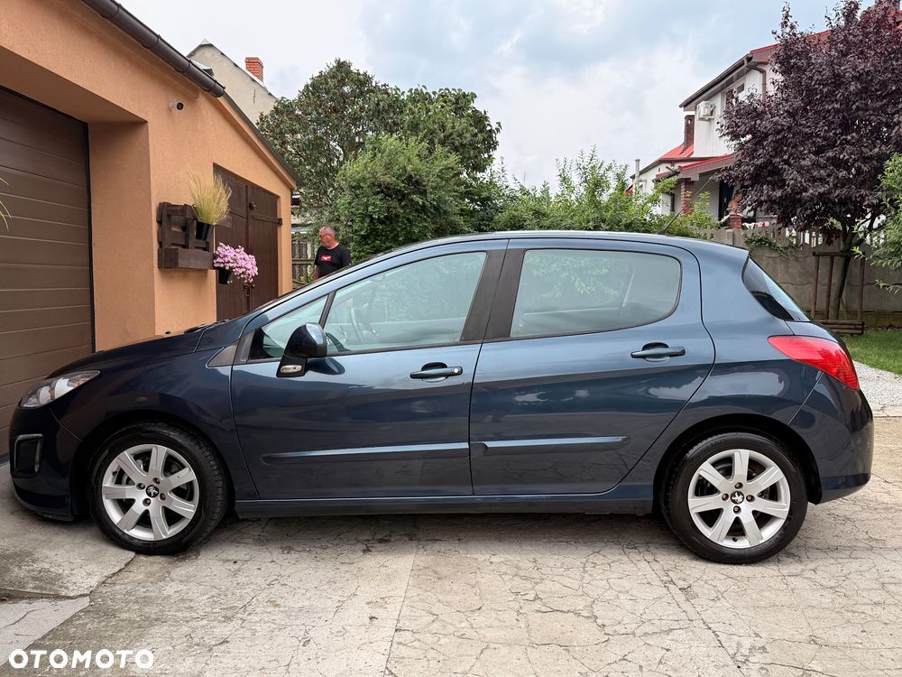Peugeot 308 1.6 HDi Premium - 6