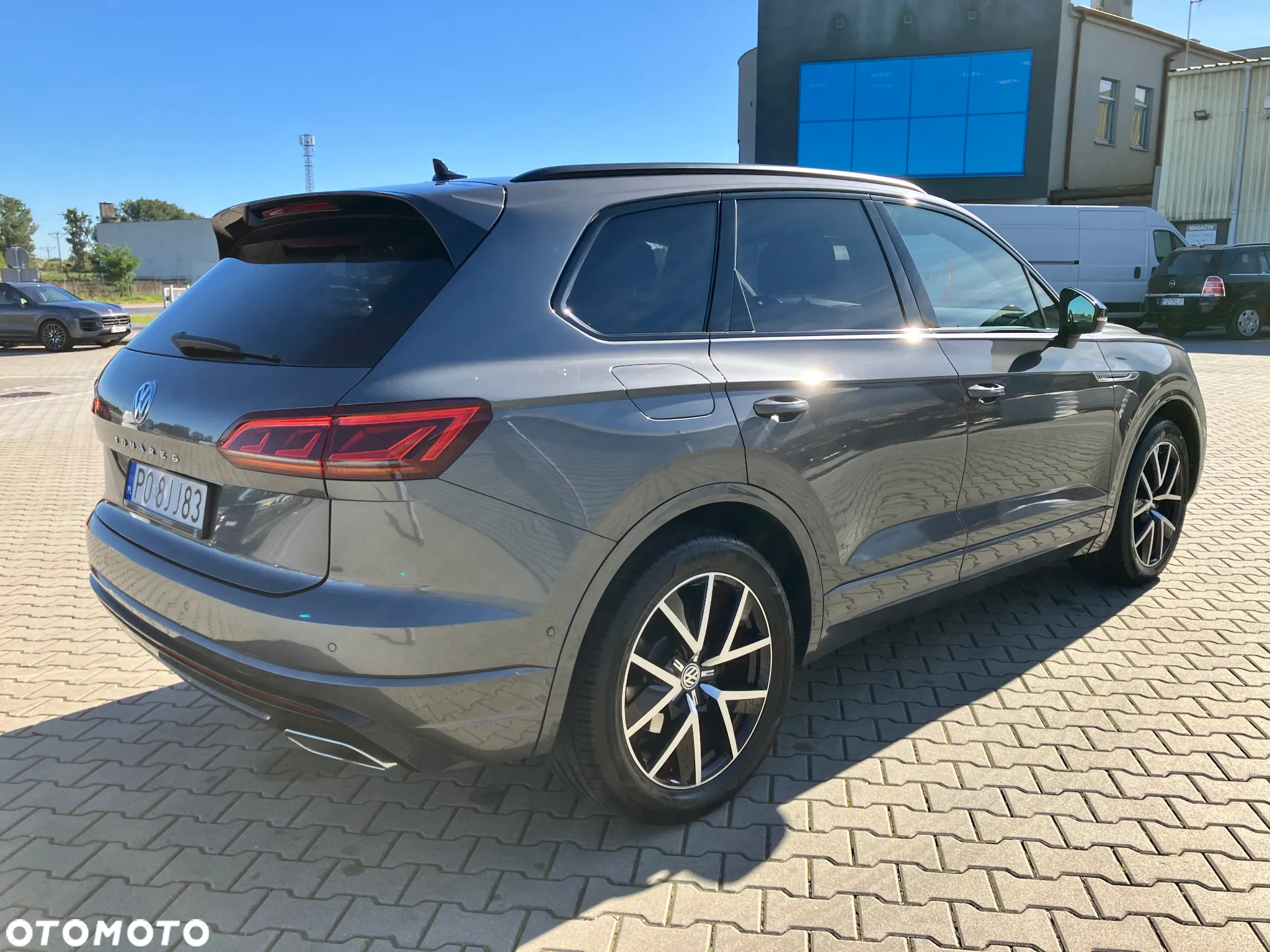 Volkswagen Touareg 3.0 V6 TDI SCR 4Mot R-Line - 4