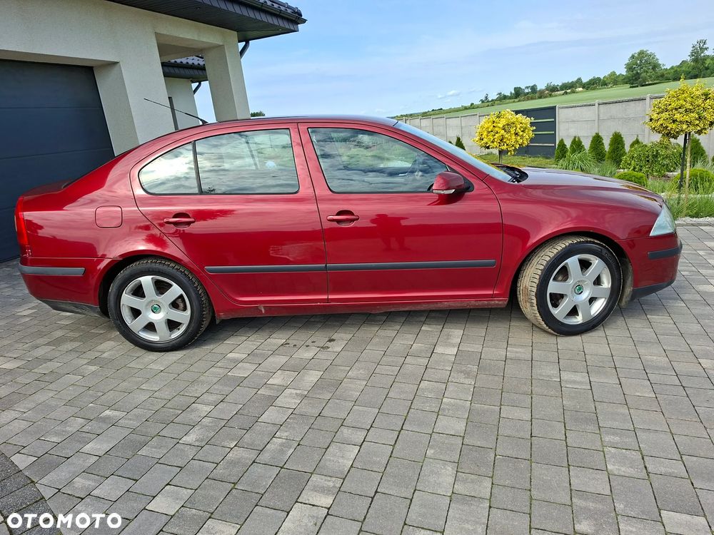 Skoda Octavia 1.6 Classic - 2