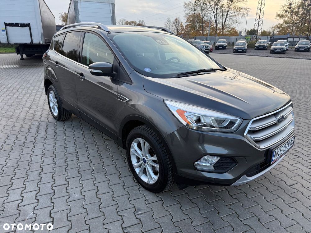 Ford Kuga 1.5 EcoBoost 2x4 Titanium - 14