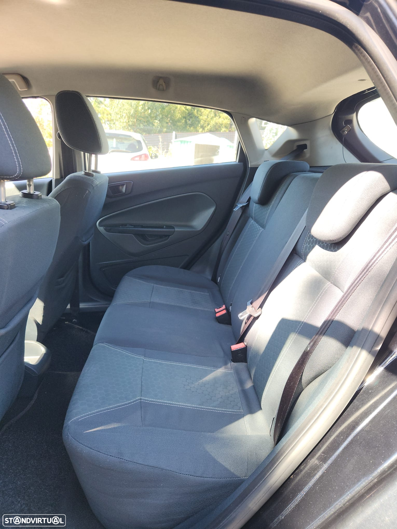 Ford Fiesta 1.4 TDCi Titanium - 8