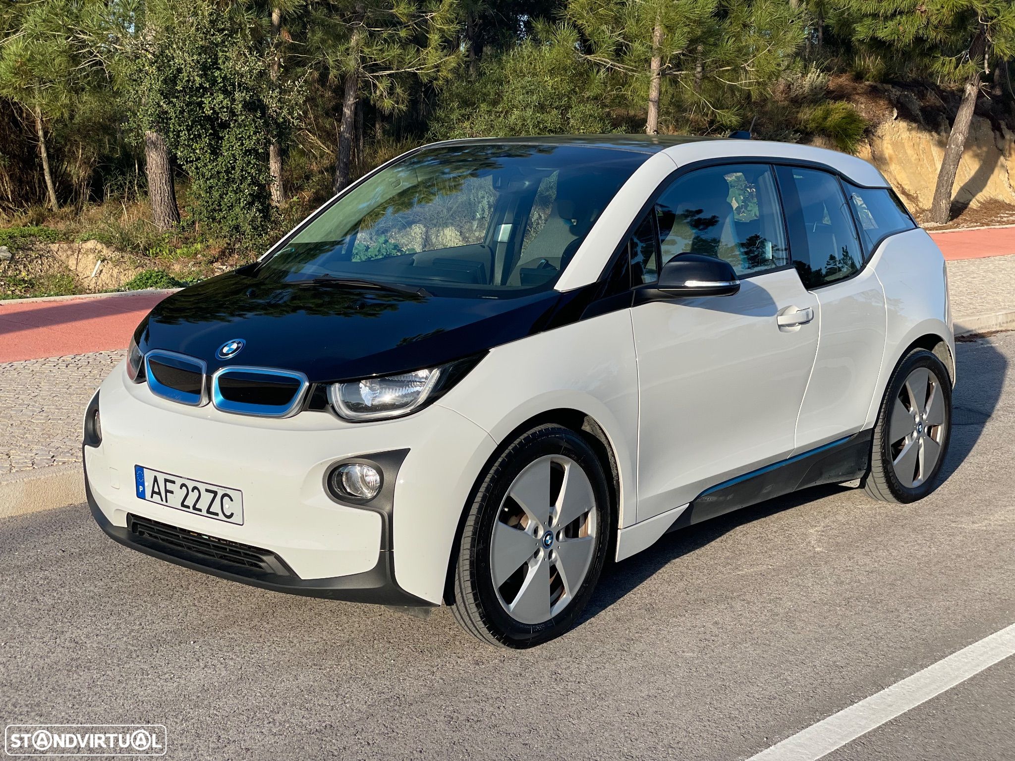 BMW i3 (94 Ah) Range Extender - 1