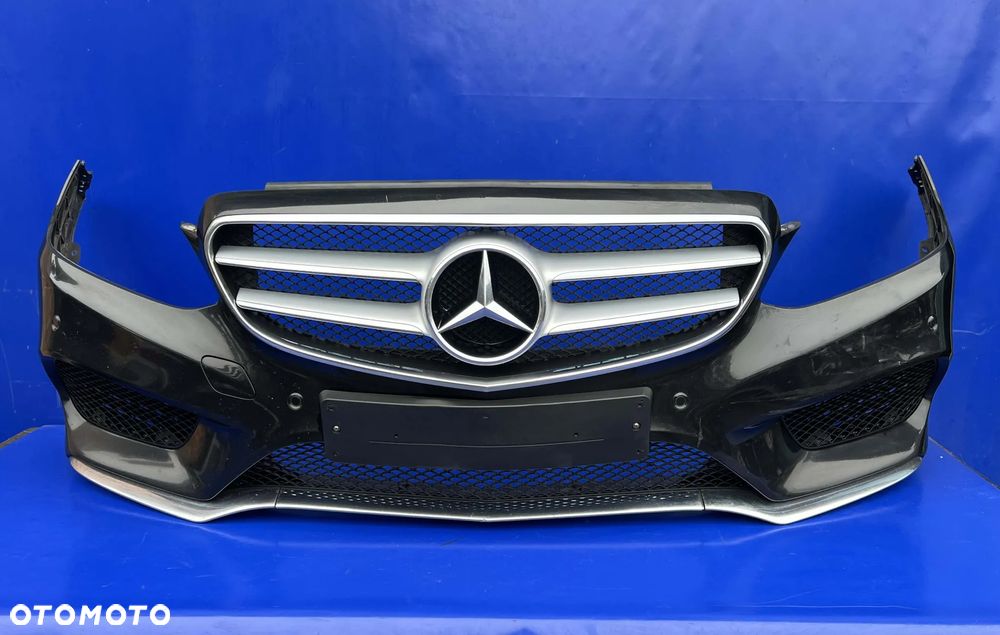 Zderzak AMG przód przedni kompletny PDC OE Mercedes W212 Lift kolor C197 - 1