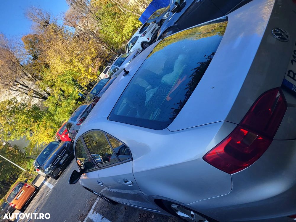 Volkswagen Jetta 1.6 TDI CR DPF Comfortline - 7