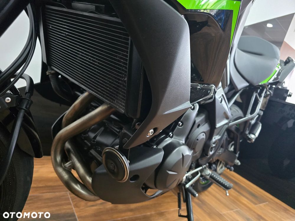 Kawasaki Versys 650 - 10
