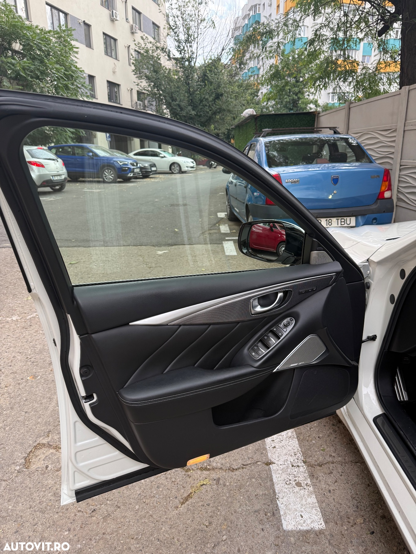 Infiniti Q50 Q50S Hybrid AWD Sport - 12