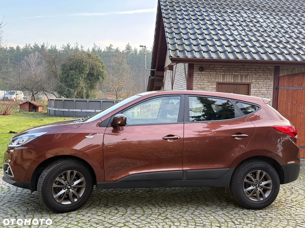 Hyundai ix35 1.6 2WD Fifa World Cup Edition - 8