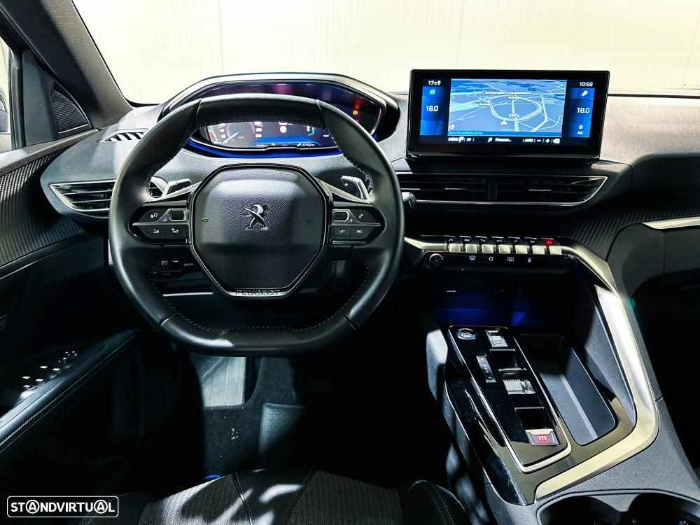Peugeot 5008 Hybrid 136 e-DSC GT - 18