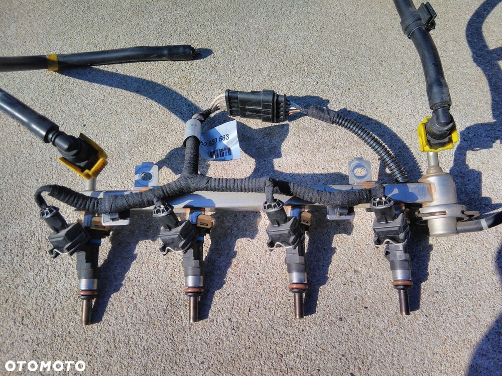 listwa wtryskowa wtryskiwacze fiat 500 abarth