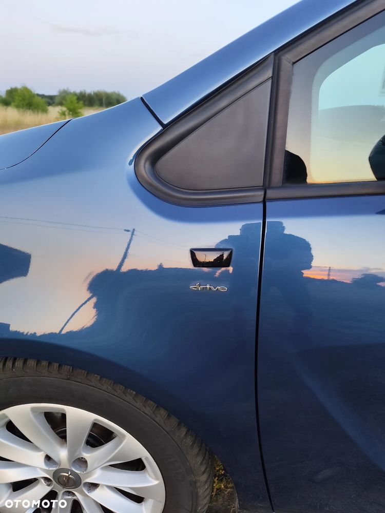 Opel Meriva 1.4 drive - 10