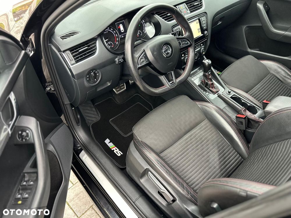 Skoda Octavia 2.0 TDI 4x4 DSG RS - 8