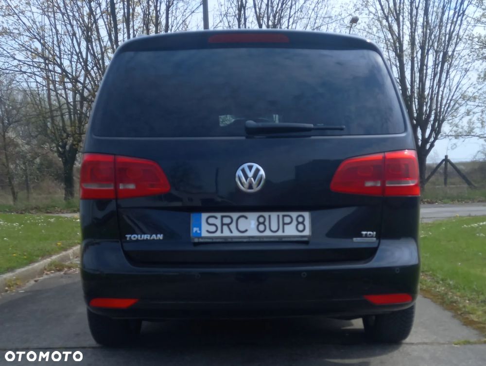 Volkswagen Touran 1.6 TDI DPF BlueMotion Technology Highline - 3