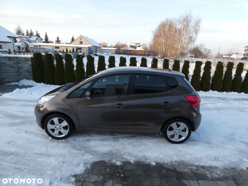 Kia Venga 1.6 CVVT Dream Team Edition - 14