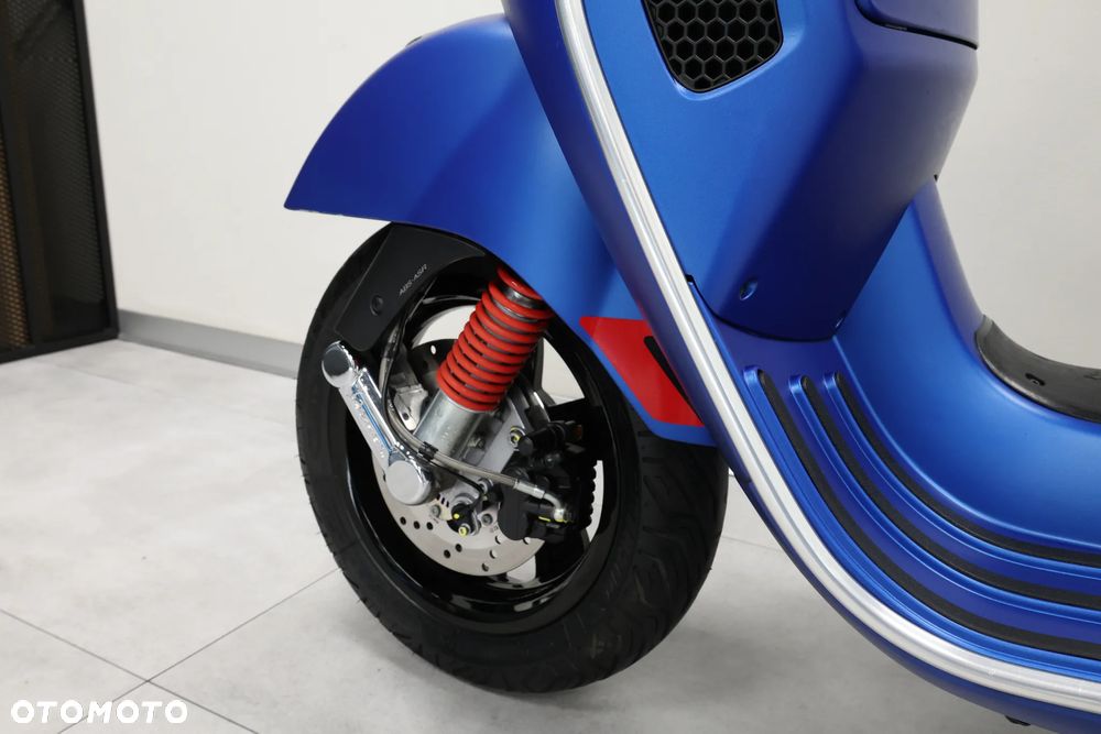 Vespa GTS - 33