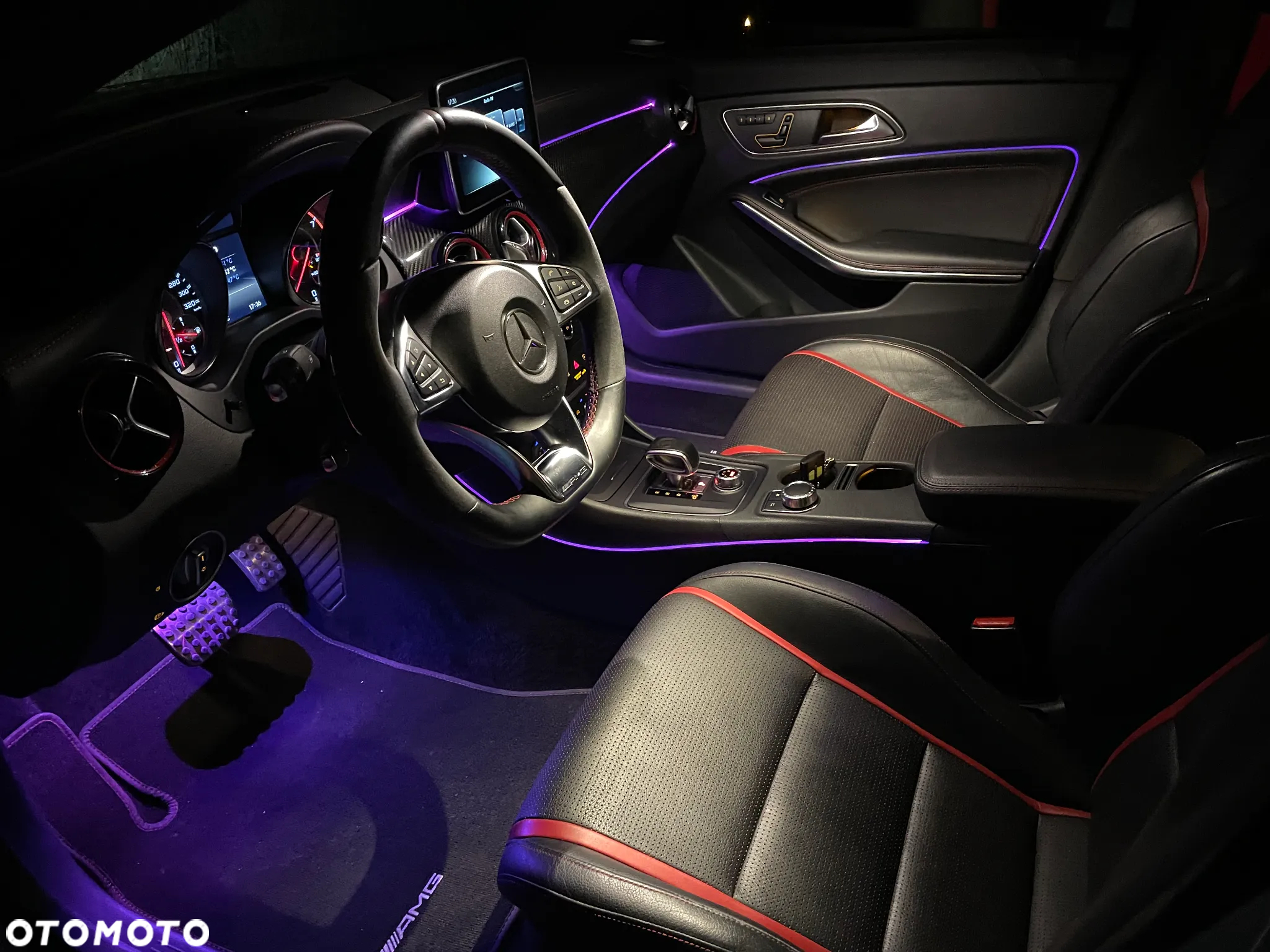 Mercedes-Benz CLA AMG 45 4-Matic - 12