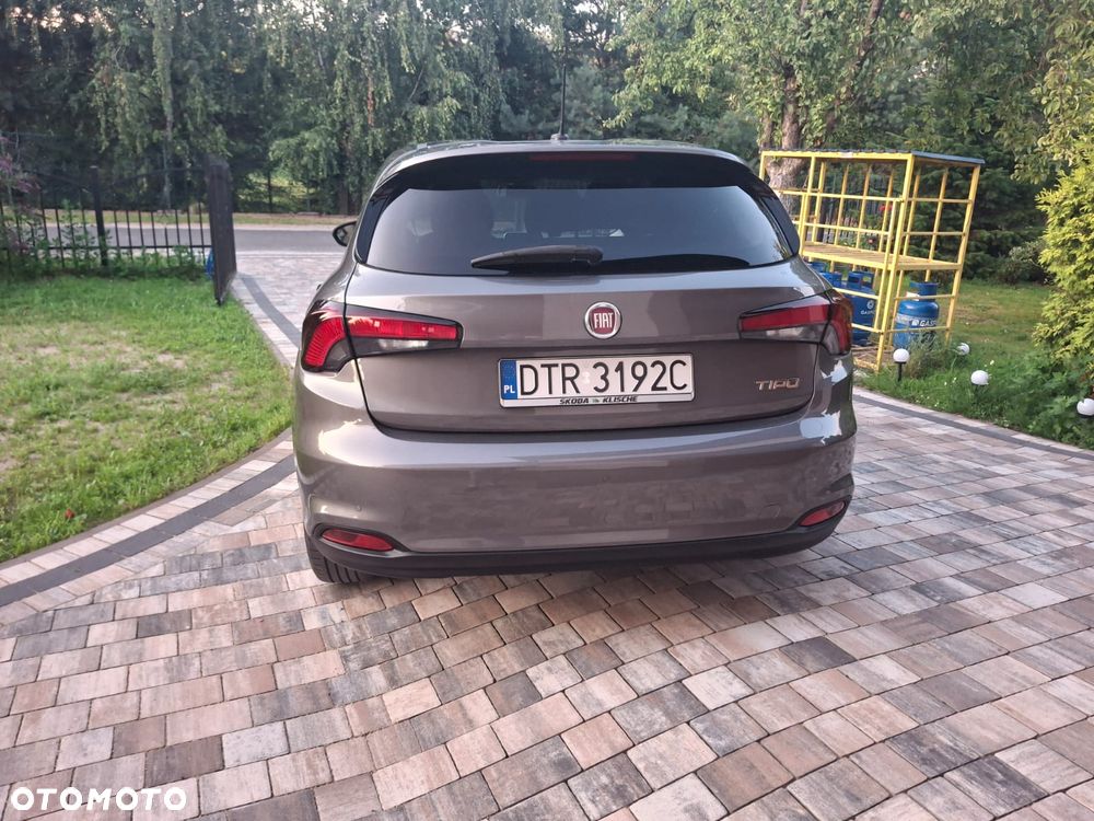 Fiat Tipo 1.4 T-Jet Business Line - 4