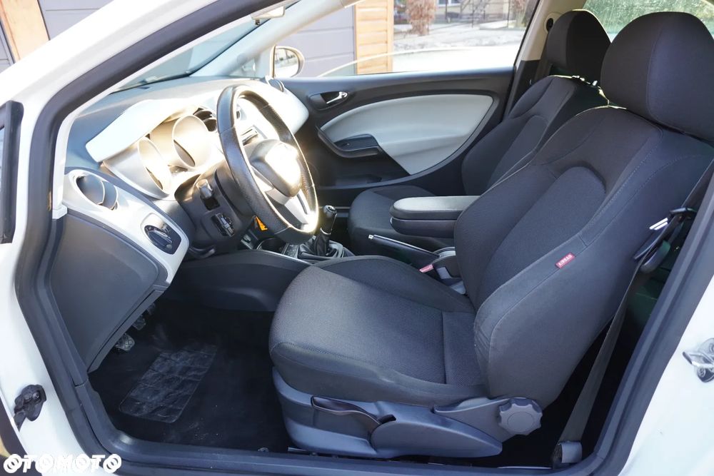 Seat Ibiza 1.6 16V Sport Edition - 17