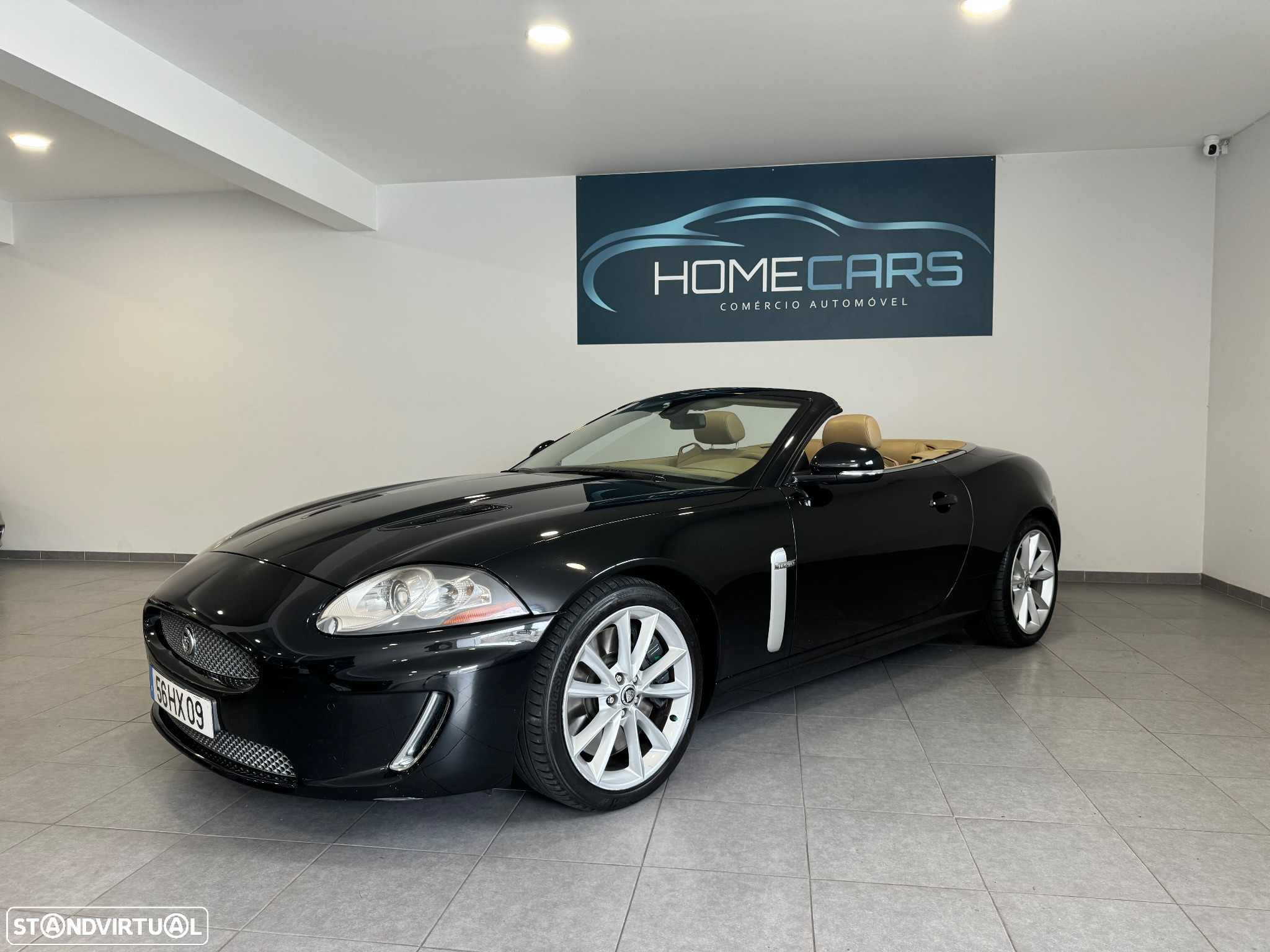 Jaguar XK XKR 5.0 V8 Convertible - 11