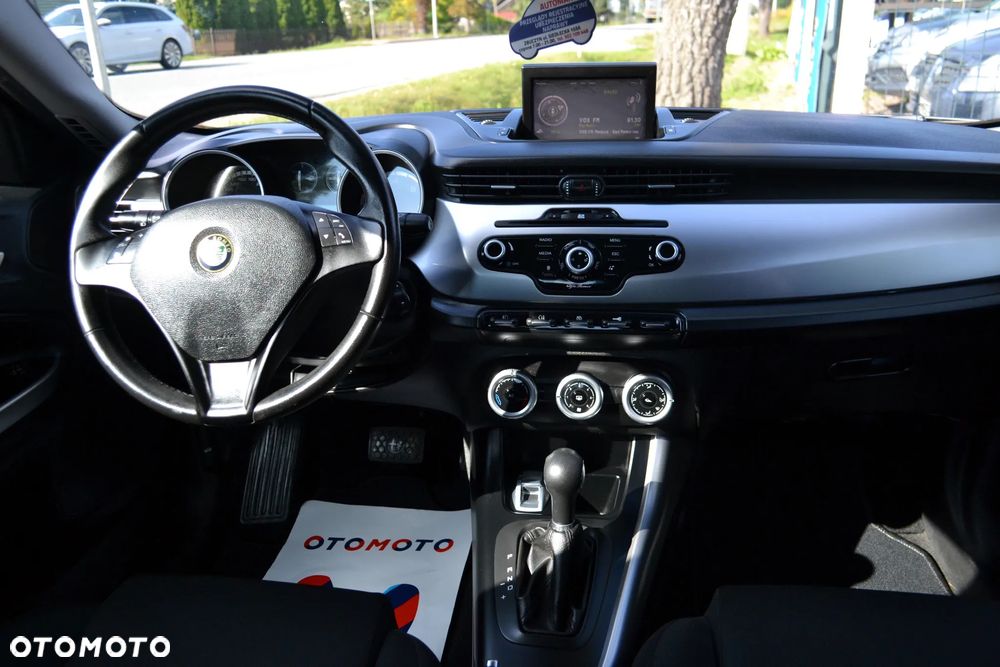Alfa Romeo Giulietta 2.0 JTDM Veloce TCT - 7