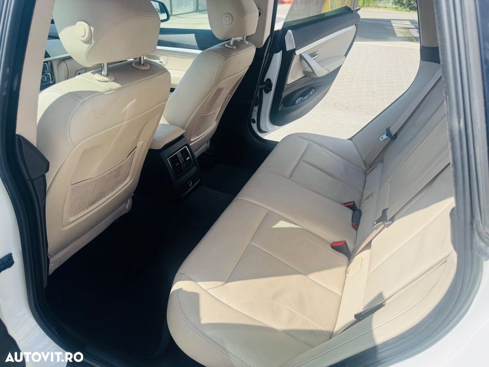 BMW Seria 3 320i xDrive Aut. Edition Luxury Line Purity - 13