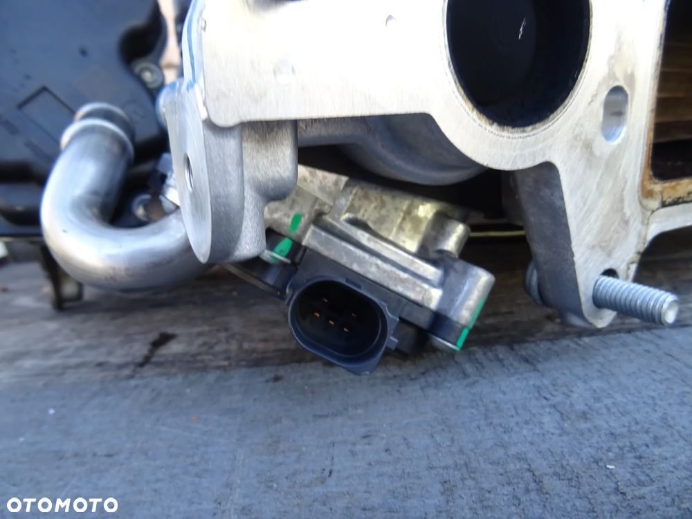 Kolektor ssący VW AUDI SKODA 2.0 TDI 04L129766BL przepustnica 04l128063AA - 7