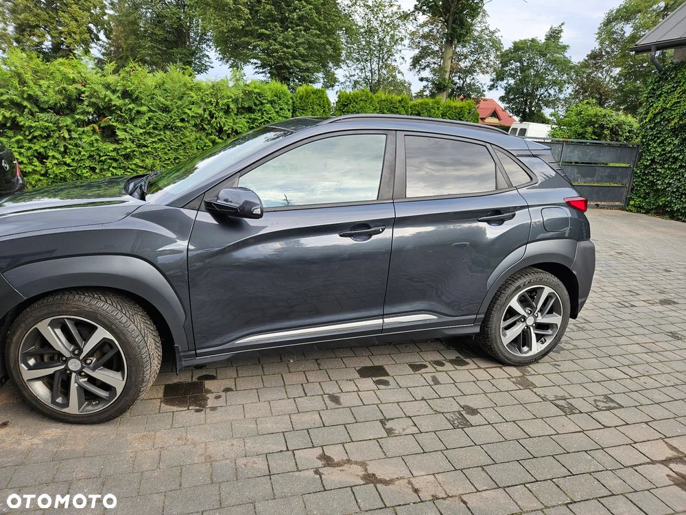 Hyundai Kona - 8