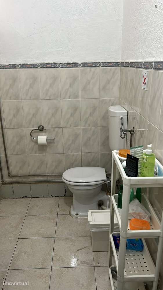 Quarto - localizado em Arroios Lisbon - Grande imagem: 5/33