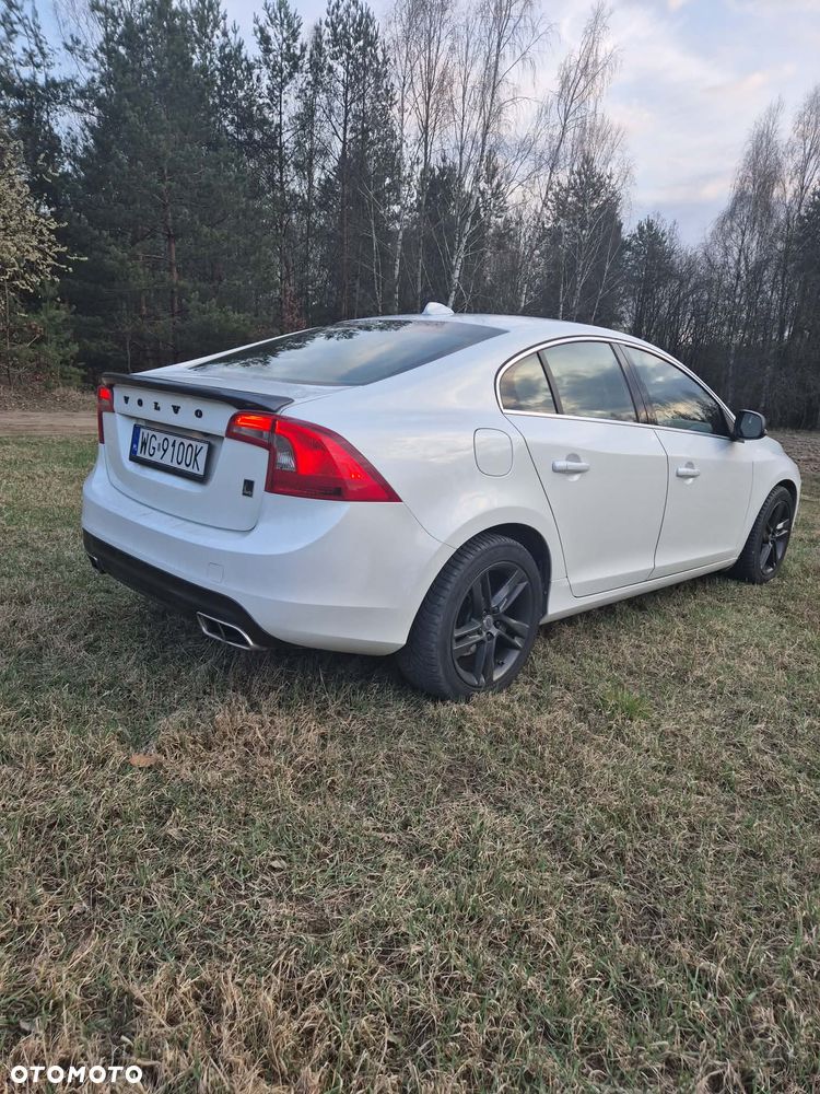 Volvo S60 - 4