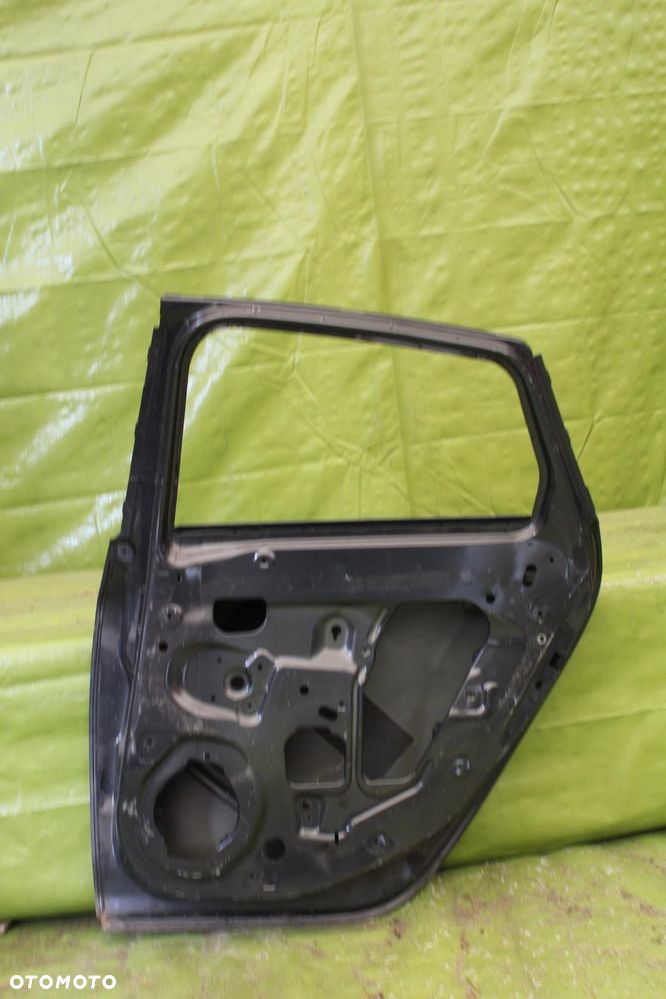Drzwi Opel Astra IV Sedan 2009-2015r. tył prawy - 2