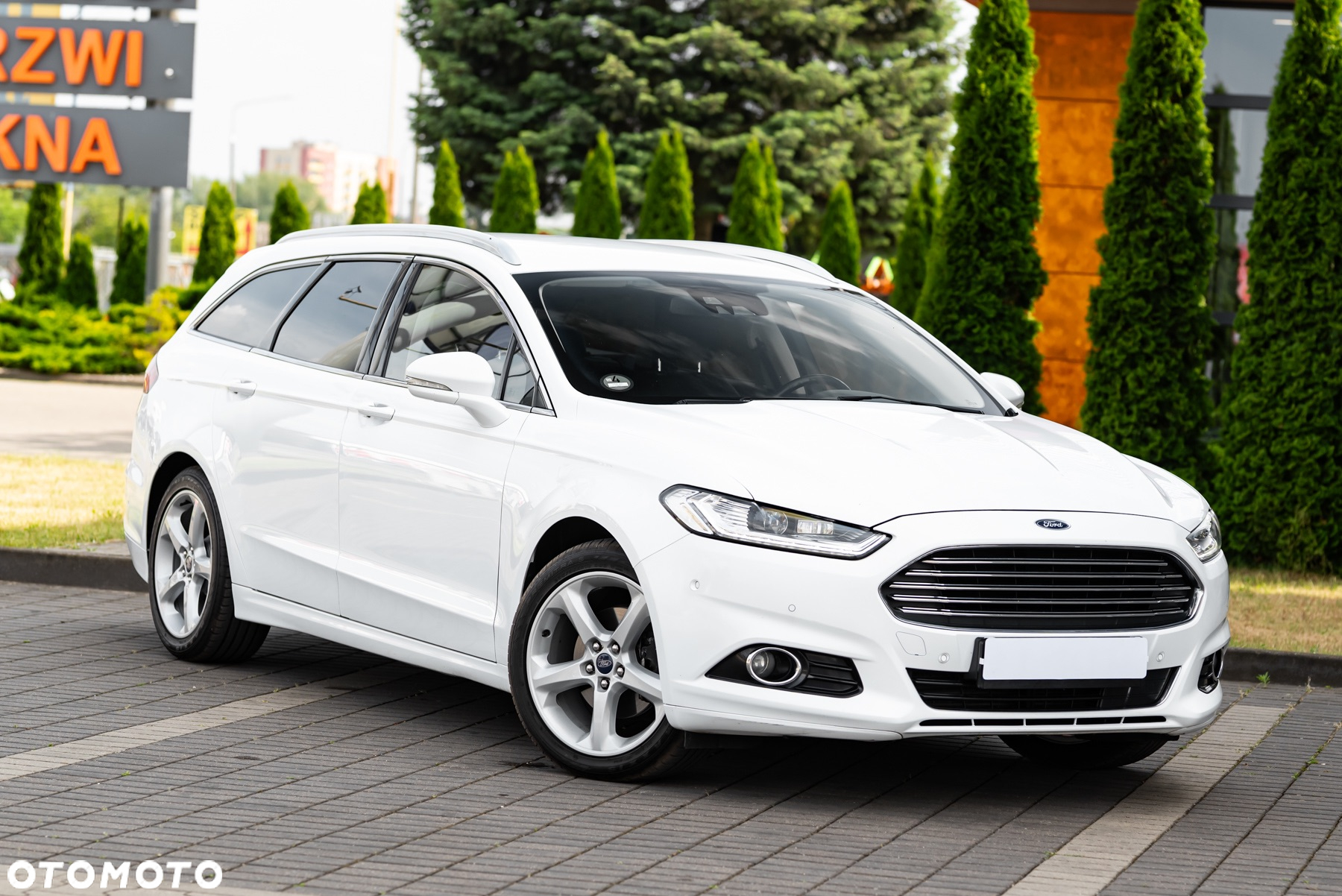 Ford Mondeo 2.0 TDCi Titanium PowerShift - 3
