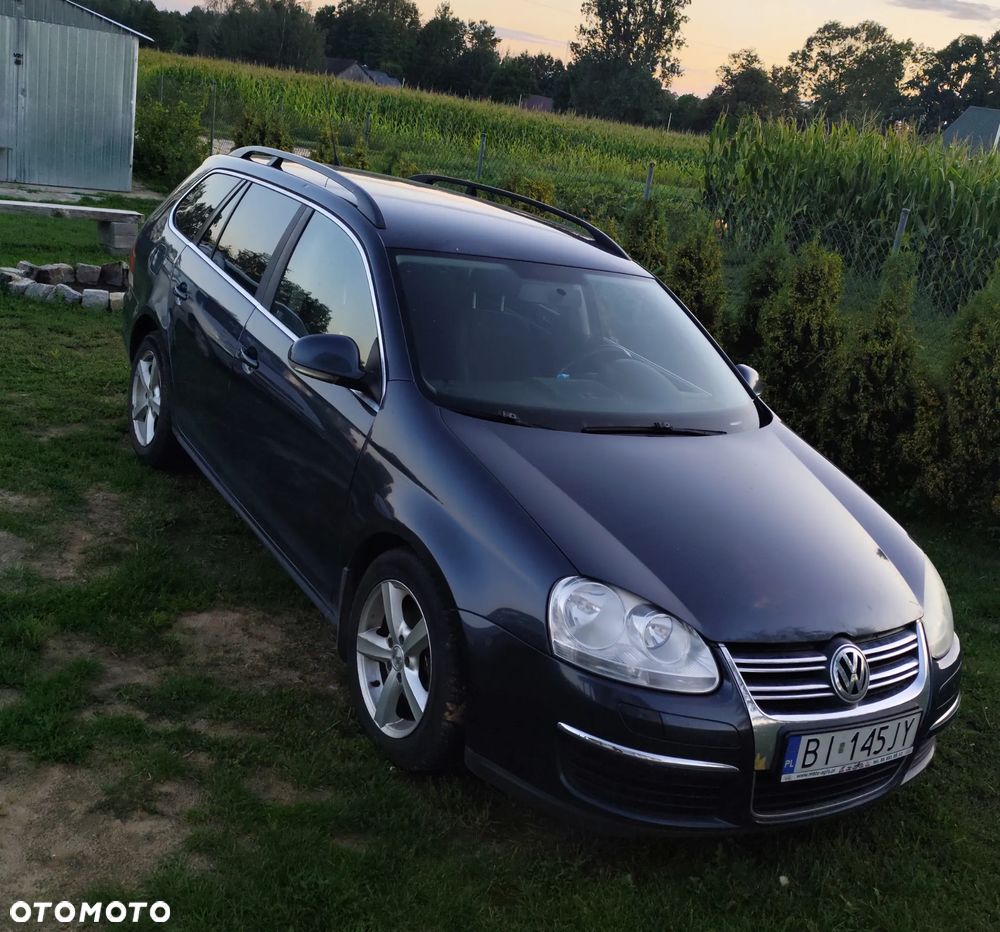 Volkswagen Golf 2.0 TDI Comfortline DSG - 1