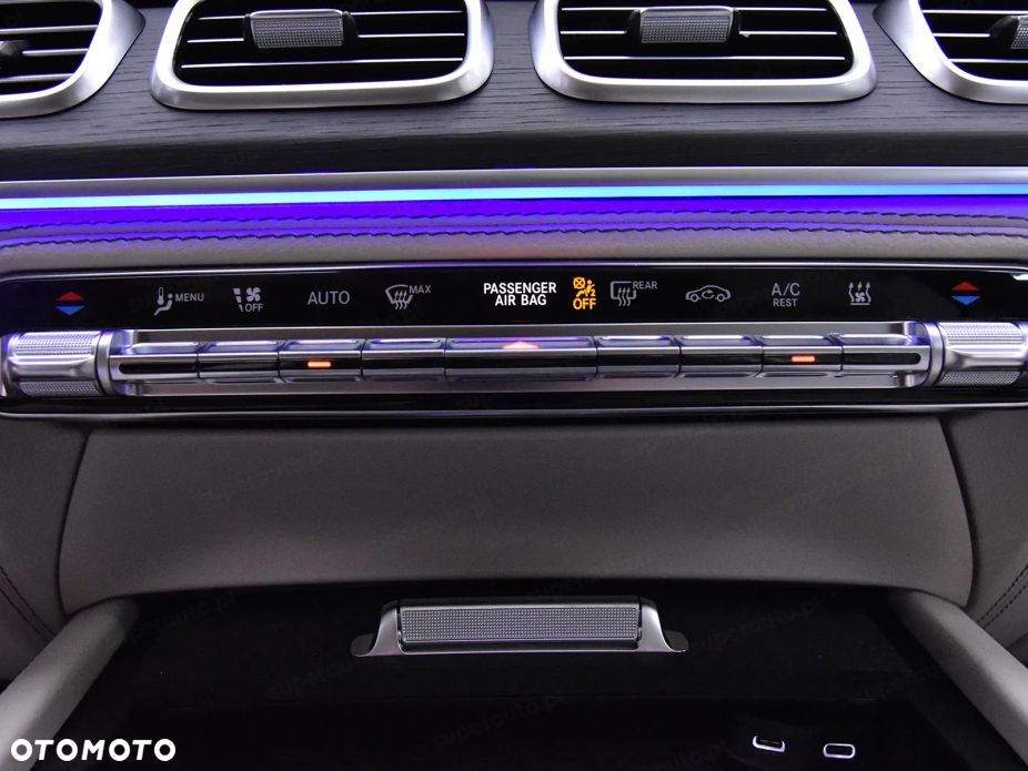 Mercedes-Benz GLE 450 d mHEV 4-Matic AMG Line - 11