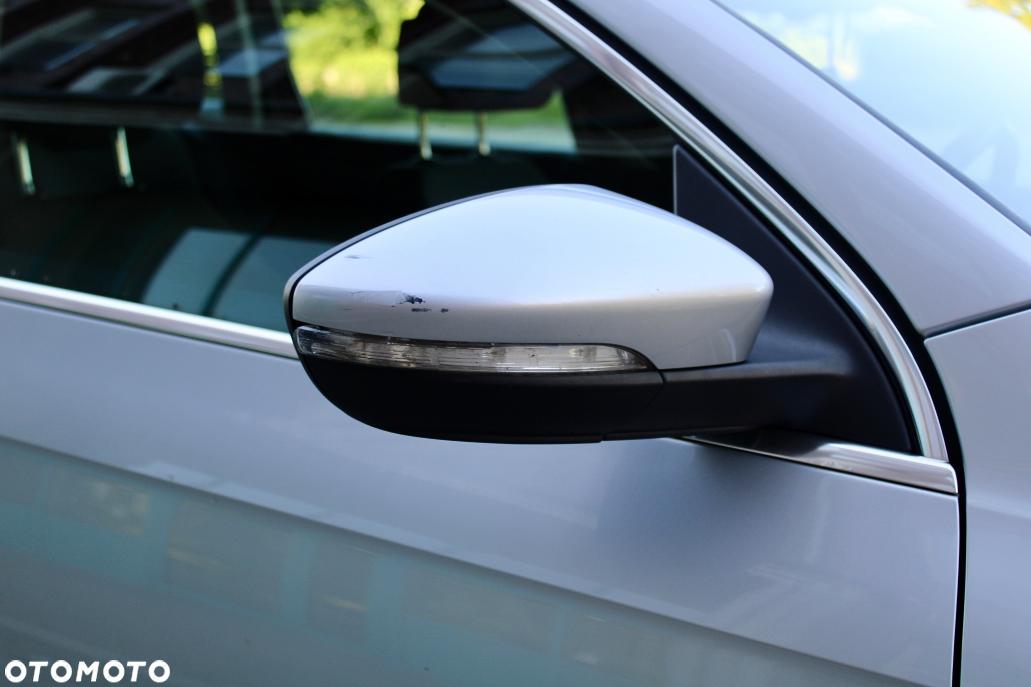 Volkswagen Passat 2.0 TDI Comfortline - 12