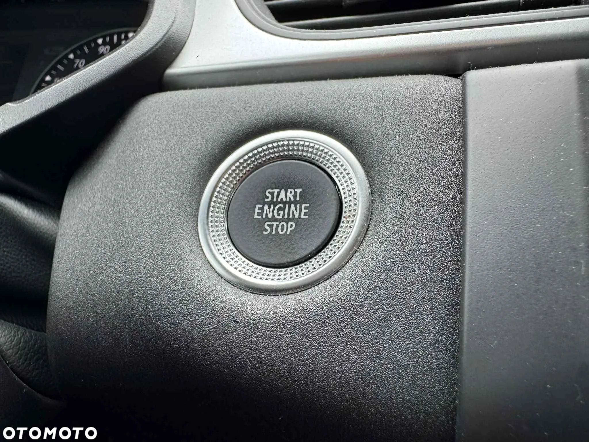 Renault Captur - 22