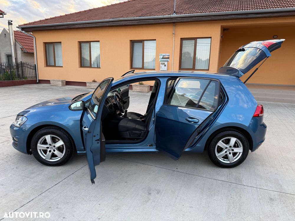 Volkswagen Golf 1.2 TSI BlueMotion Technology Comfortline - 23