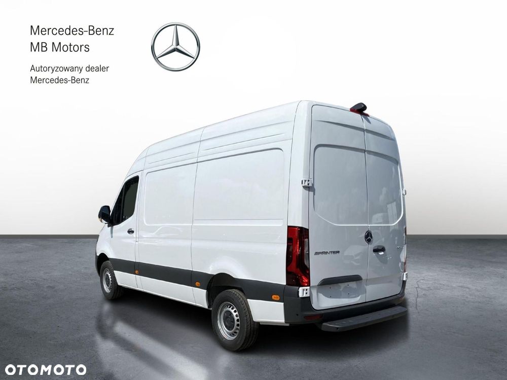 Mercedes-Benz Sprinter - 7