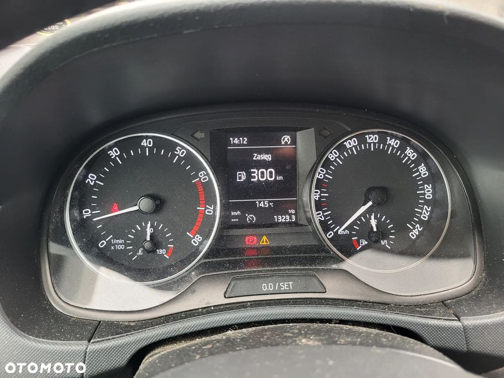 Skoda Fabia 1.0 Joy - 10