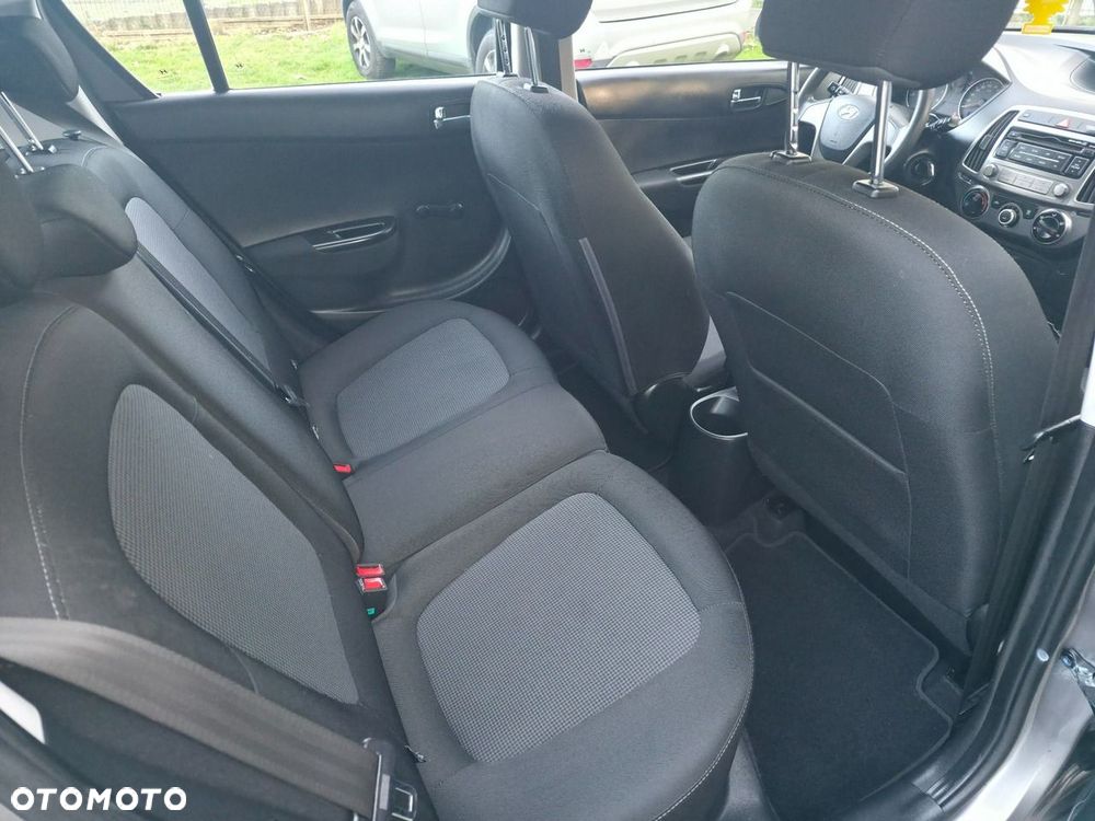 Hyundai i20 - 9