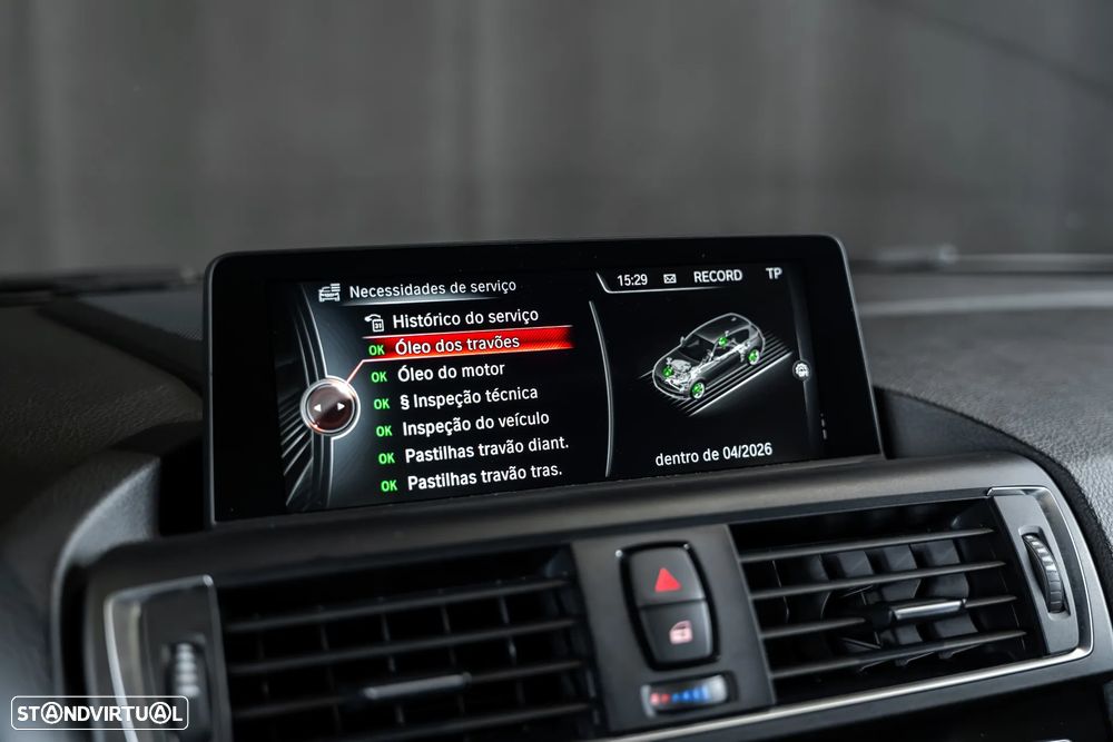BMW M135i xDrive - 20