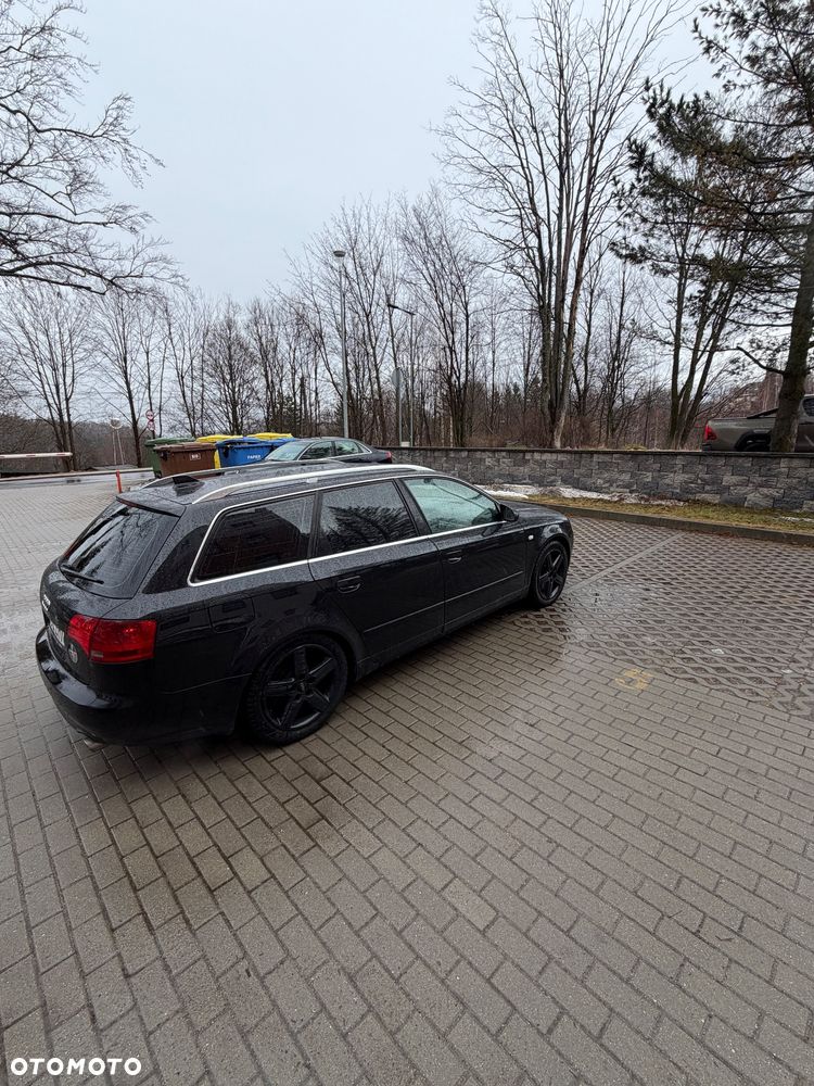 Audi A4 Avant 2.0 T FSI quattro - 13