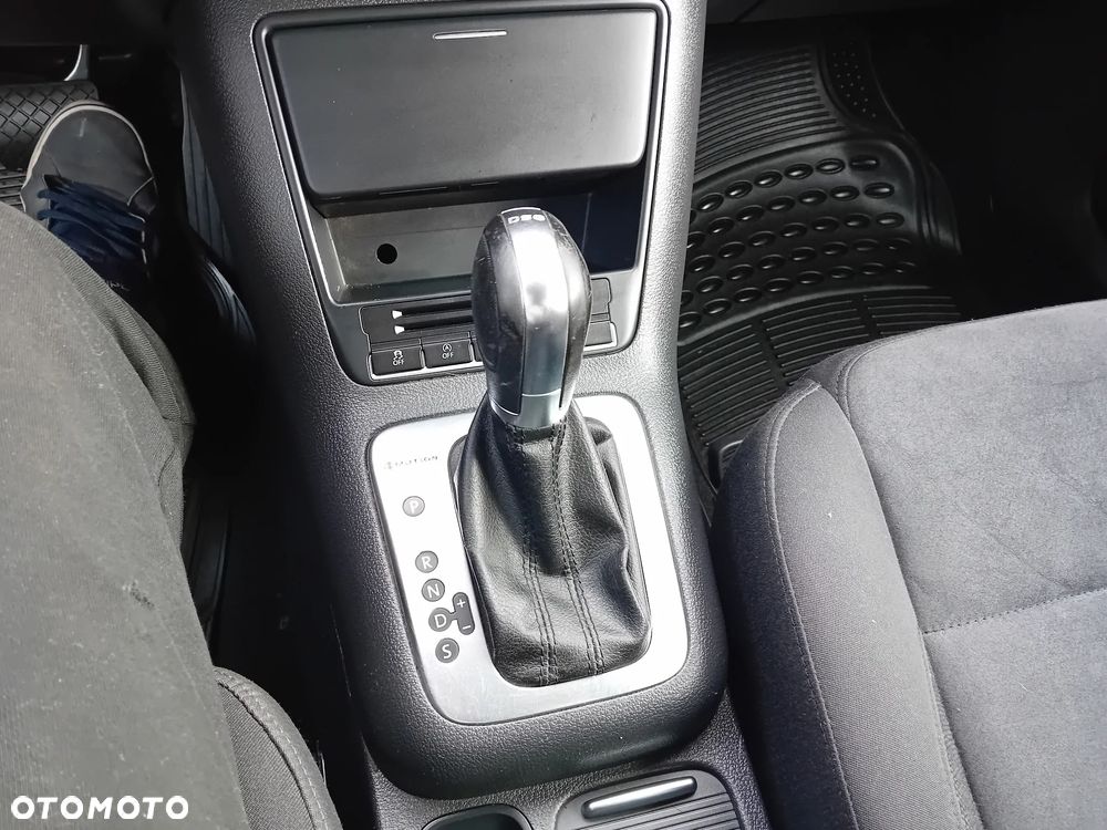Volkswagen Tiguan 2.0 TDI 4Mot Sport DSG - 29