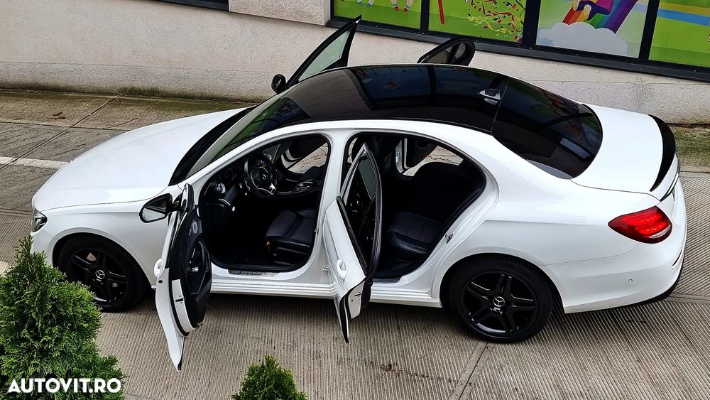 Mercedes-Benz E 200 9G-TRONIC - 19